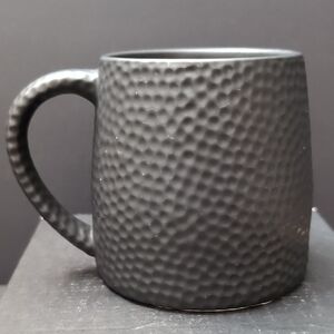 2014 Starbucks 14oz Ceramic Mug with Matte Black Hammered Finish.